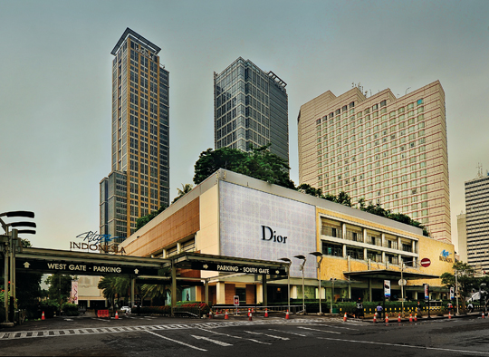 Louis Vuitton Jakarta Plaza Senayan Store in Jakarta, Indonesia