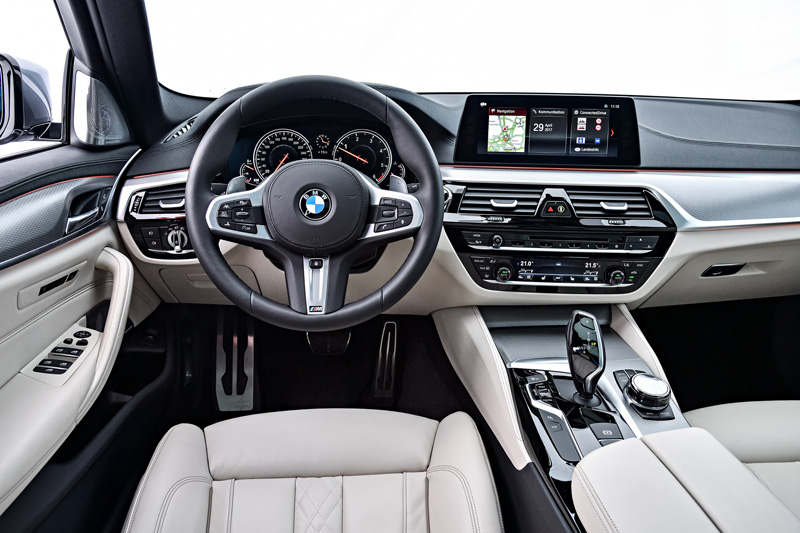 The New BMW 530i Luxury Line and BMW 530i M Sport Asia Dreams
