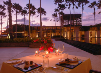 Luxury Meets the Joy of the Season at Alila Villas Uluwatu