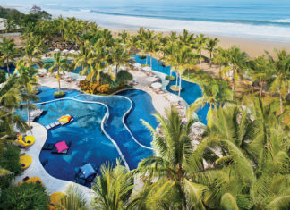 Winner of Exquisite Awards 2025 – Best Luxury Beachfront Resort: W Bali – Seminyak