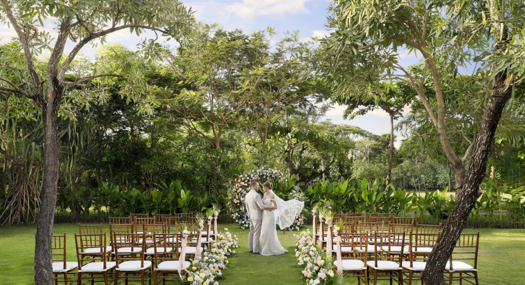 Tying the Knot with Wedding Offers at Padma Resort Legian