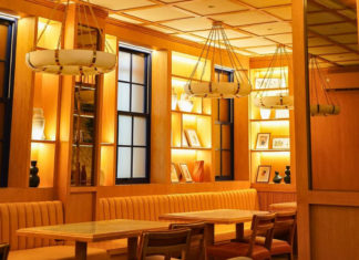 Le Bay Seaside Bistreau