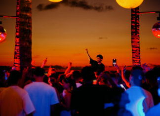 Introducing W PRESENTS